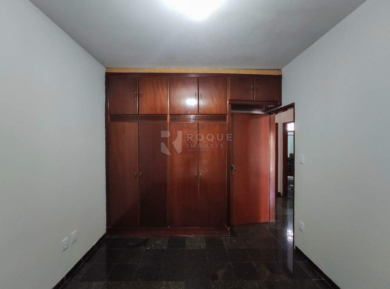 Casa Residencial para aluguel no bairro Centro: Dormitório 2