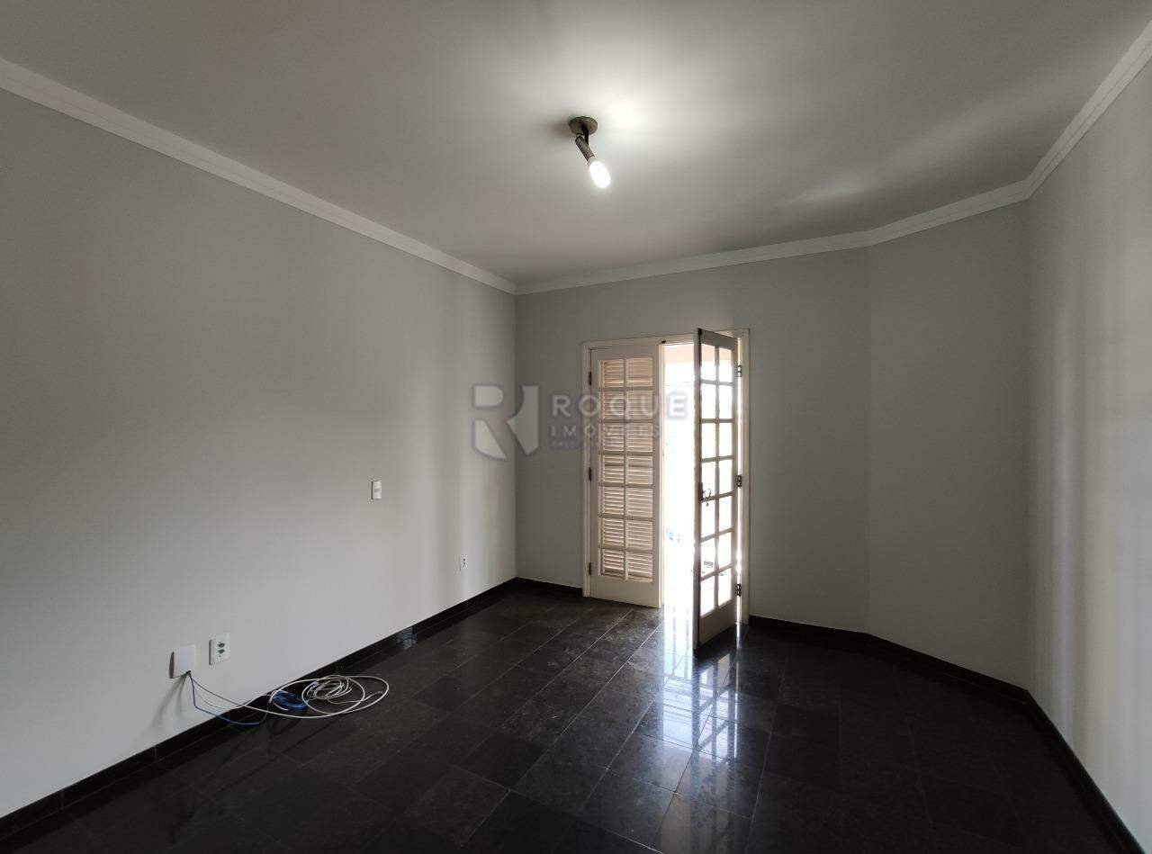 Casa Residencial para aluguel no bairro Centro: Sala 2 segundo andar