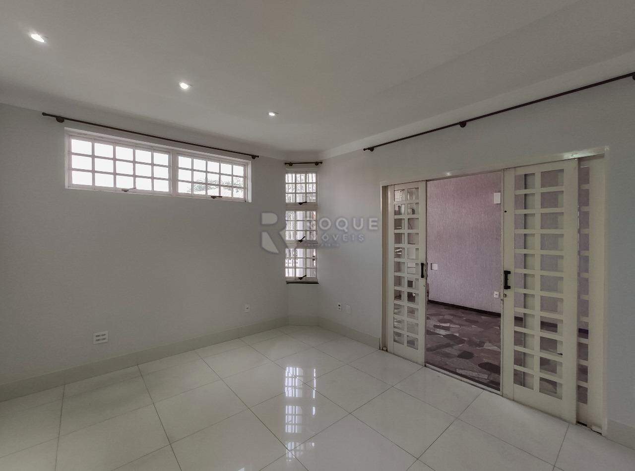 Casa Residencial para aluguel no bairro Centro: Sala 