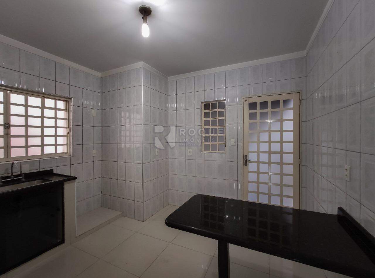 Casa Residencial para aluguel no bairro Centro: Cozinha 