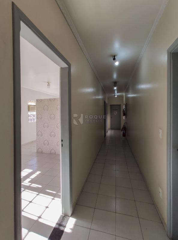 Salas/Conjuntos para aluguel no bairro Centro: Hall em comum 