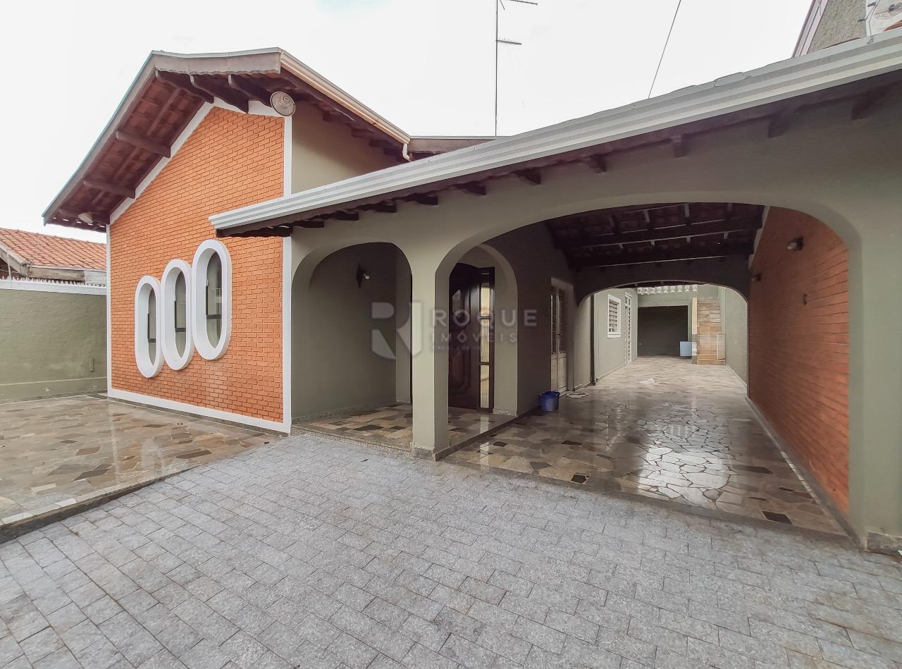 Casa Residencial para aluguel no bairro Parque Real: Frente 