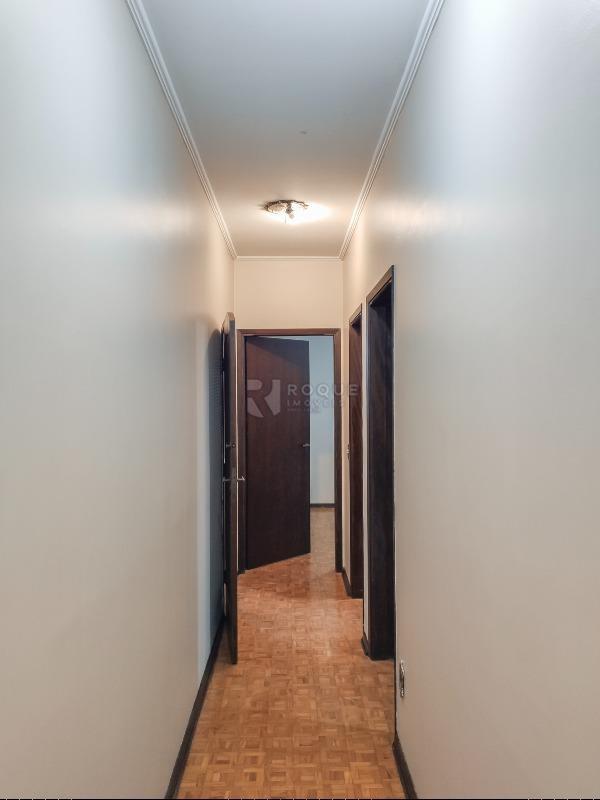 Casa Residencial para aluguel no bairro Parque Real: Hall 