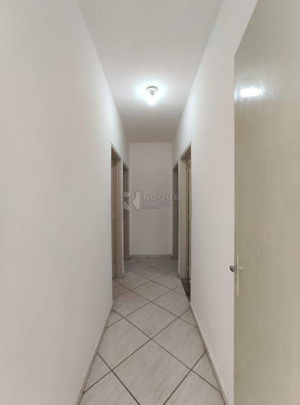 Casa Residencial para aluguel no bairro Vila Rocha: Hall 
