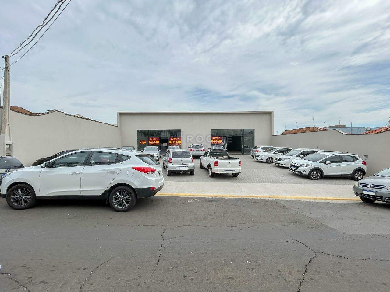 Barracão/Galpão para aluguel no bairro Vila Cristovam: Fachada 