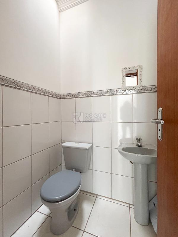 Salas/Conjuntos para aluguel no bairro Centro: WC social 2