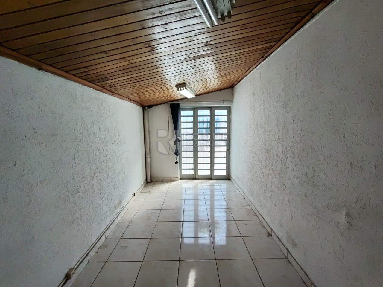 Barracão/Galpão para aluguel no bairro Jardim Esteves: Escritório 