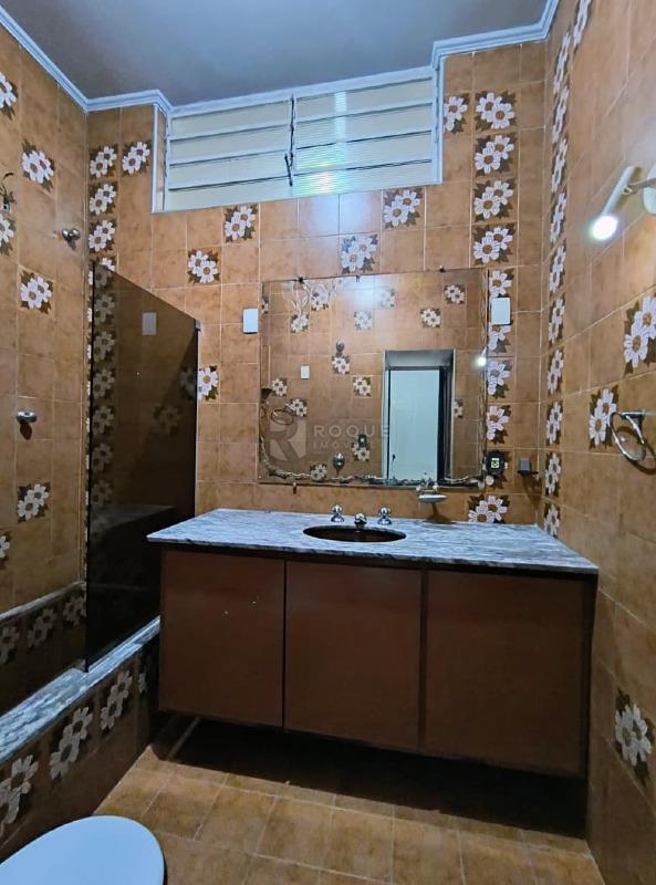 Casa Comercial para aluguel no bairro Centro: Wc sala 06