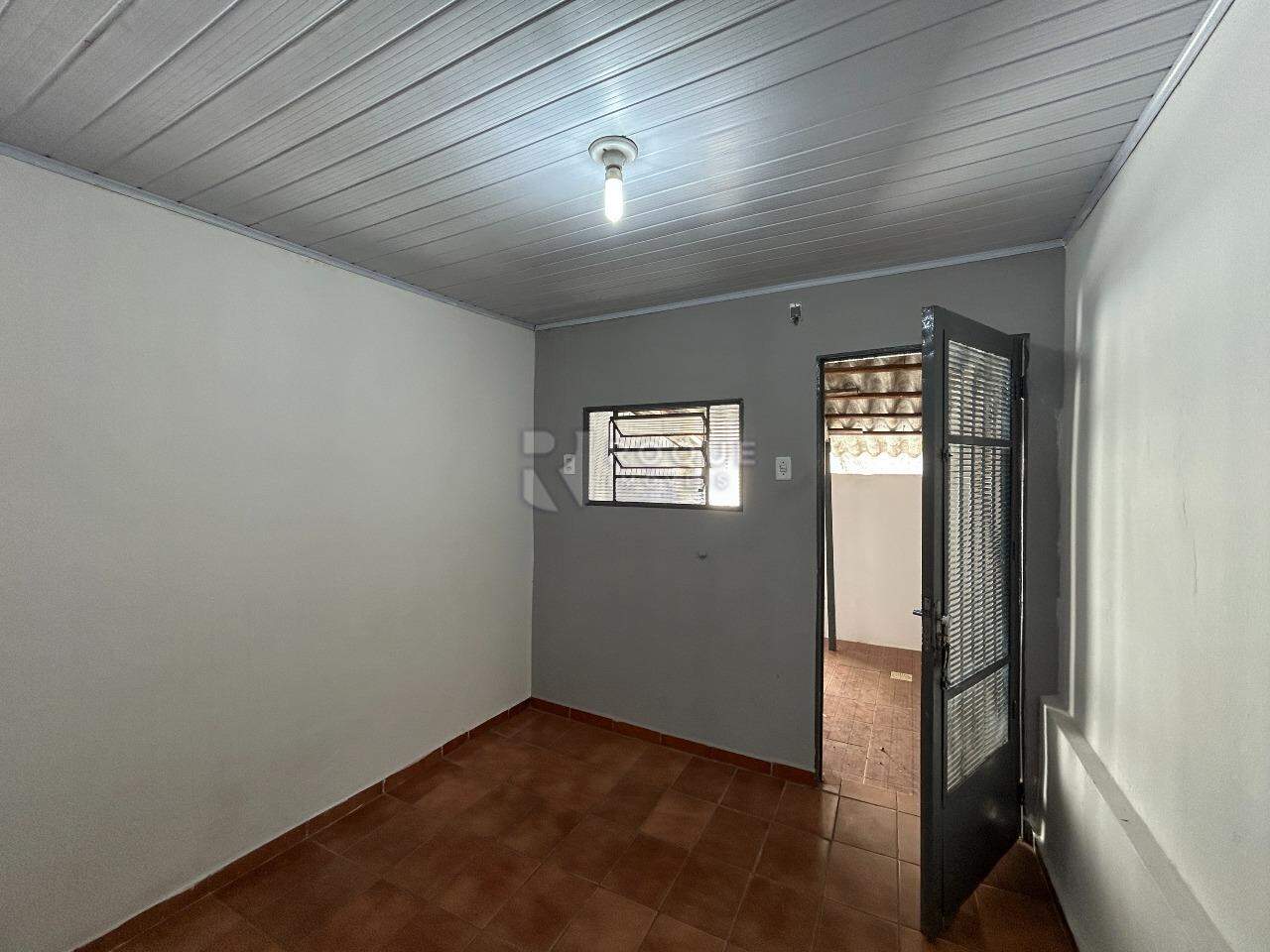 Casa Residencial para aluguel no bairro Jardim Hortência: Dormitório