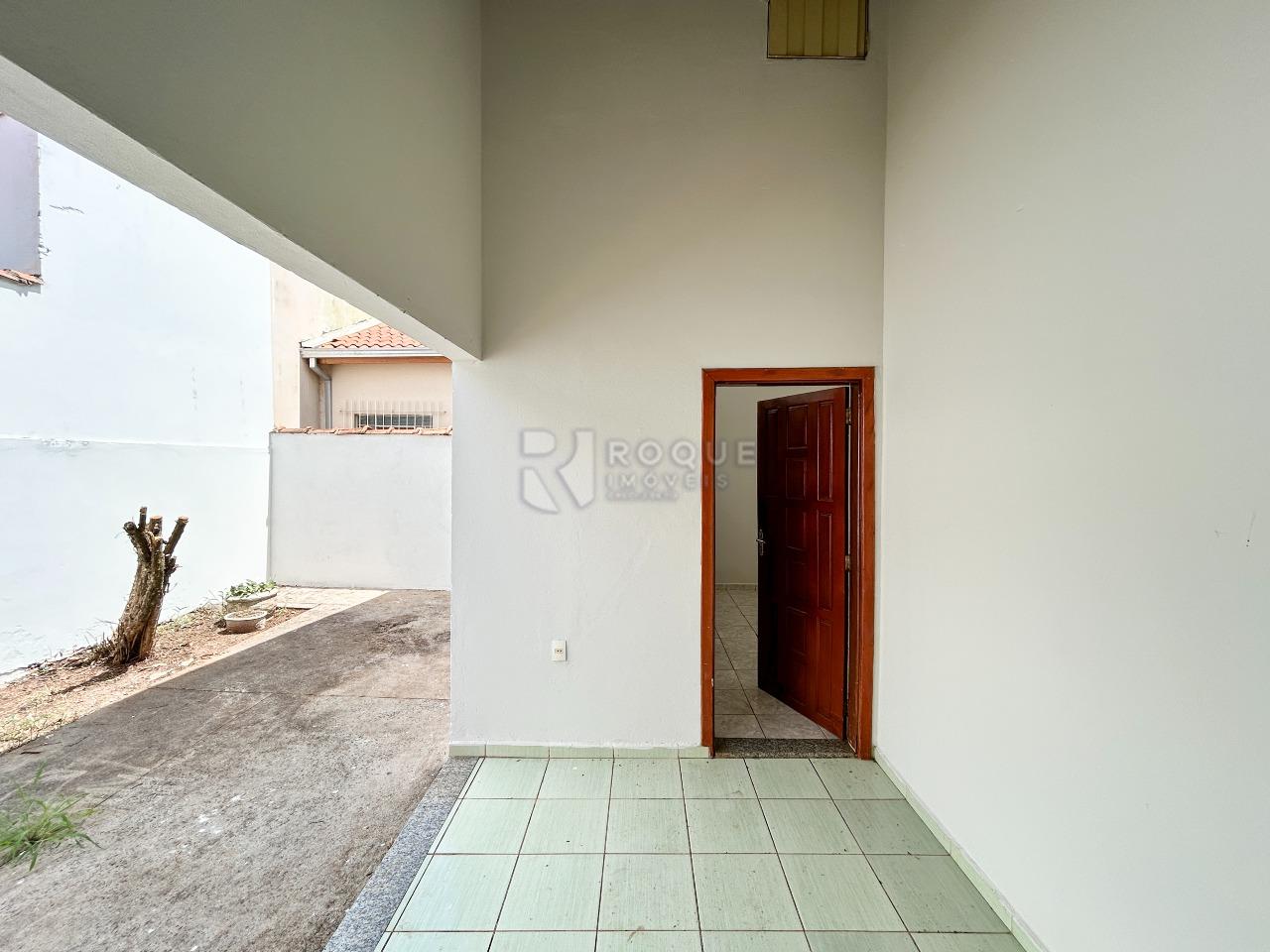 Casa Residencial para aluguel no bairro Cidade Jardim: Área de serviço 