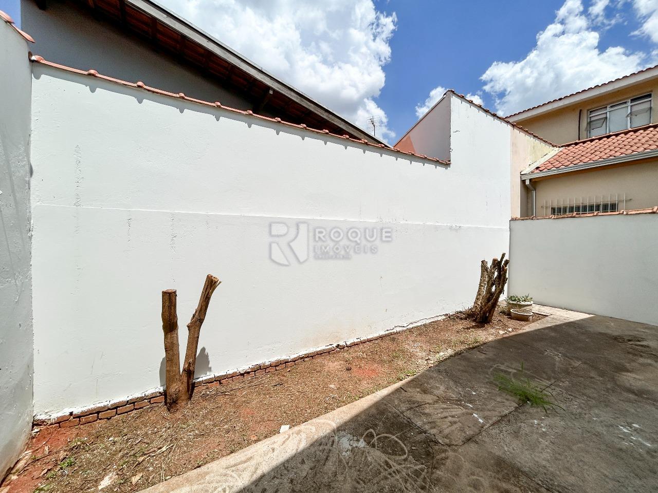 Casa Residencial para aluguel no bairro Cidade Jardim: Fundo 