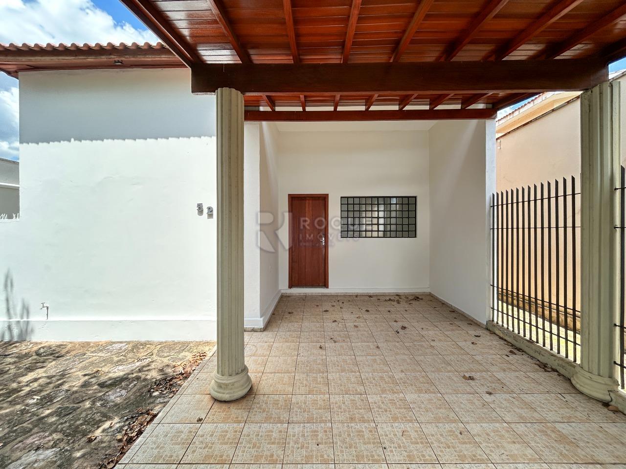Casa Residencial para aluguel no bairro Cidade Jardim: Frente / garagem 