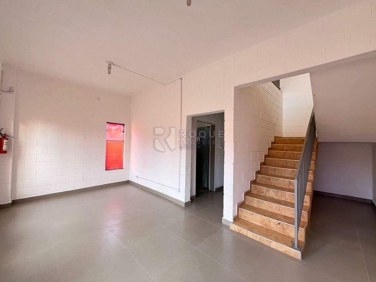 Barracão/Galpão para aluguel no bairro Jardim Residencial Granja Machado: Entrada 