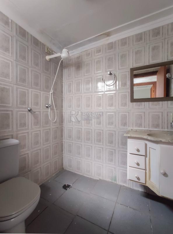 Casa Comercial para aluguel no bairro Vila Cristovam: WC 2