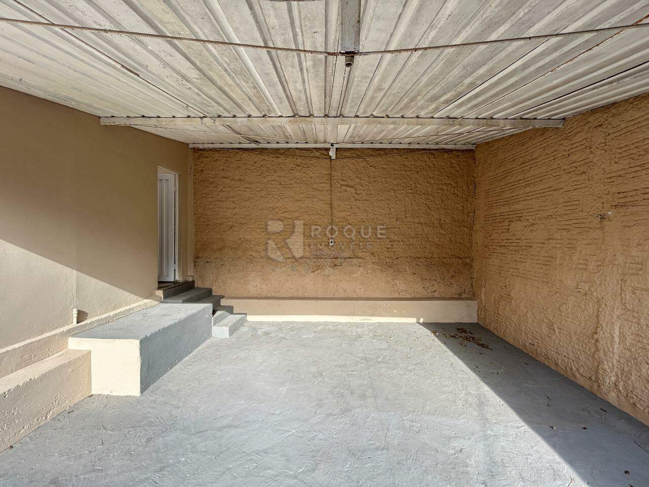 Casa Residencial para aluguel no bairro Vila Paulista: Garagem / Área externa