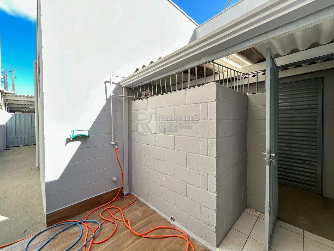 Salão para aluguel no bairro Jardim Residencial Recanto Alvorada: Corredor 