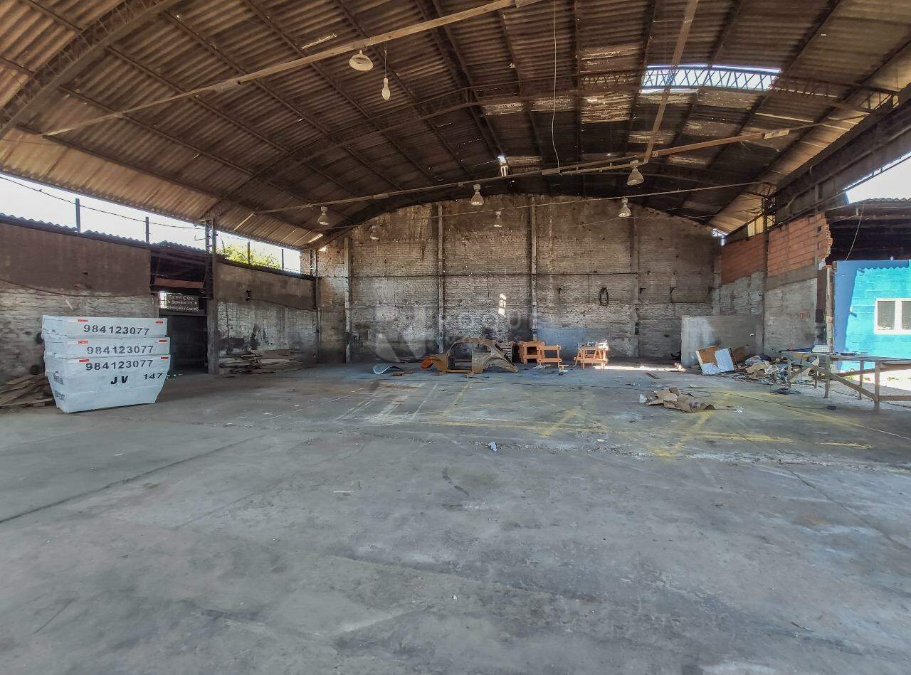 Barracão/Galpão para aluguel no bairro Vila Nova: Galpão