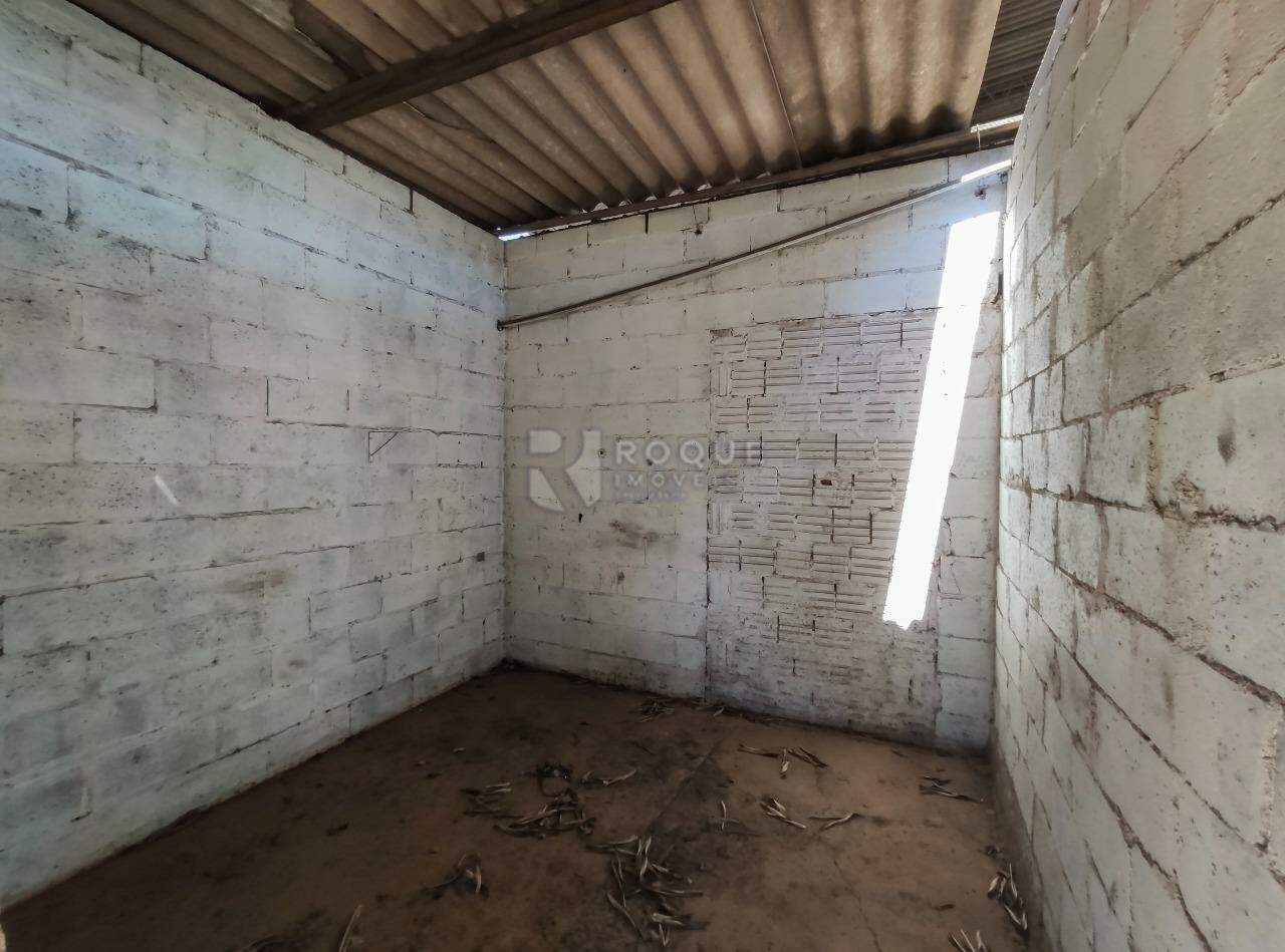 Barracão/Galpão para aluguel no bairro Vila Nova: Sala 