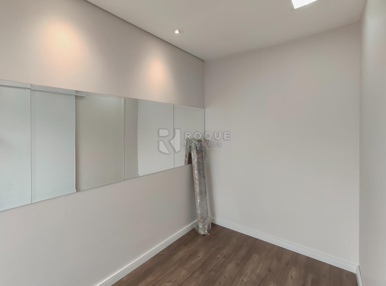 Casa Comercial para aluguel no bairro Centro: Área de serviço 