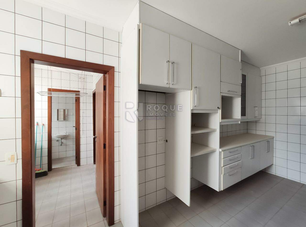 Apartamento para aluguel no bairro Centro: Cozinha 