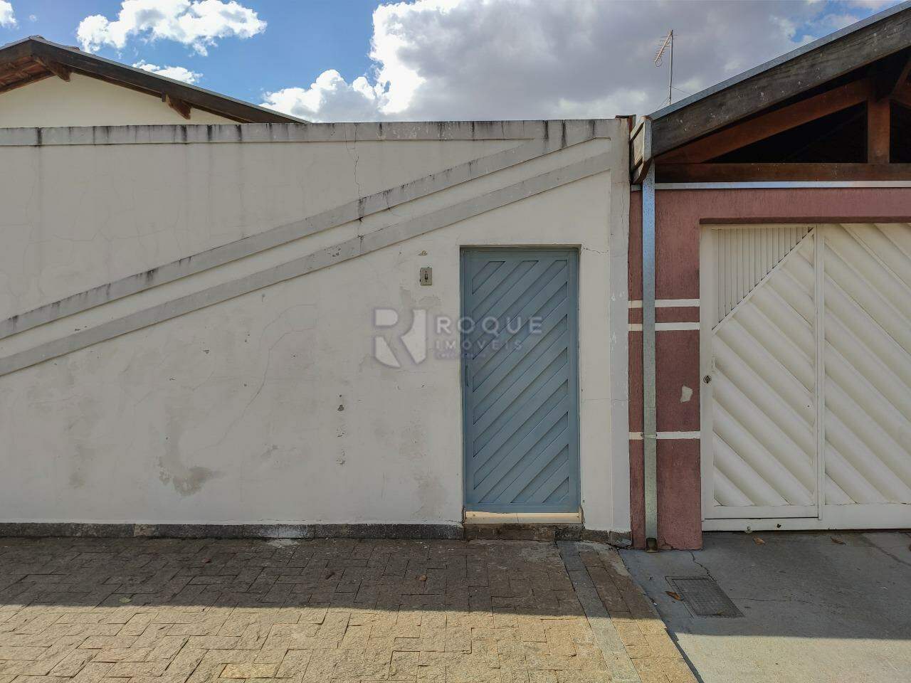 Casa Residencial para aluguel no bairro Jardim do Lago: Fachada