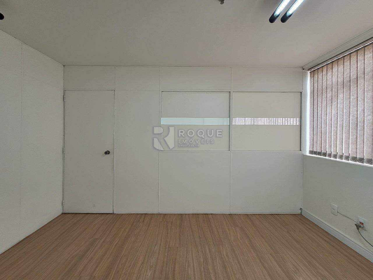 Salas/Conjuntos para aluguel no bairro Centro: Sala 02
