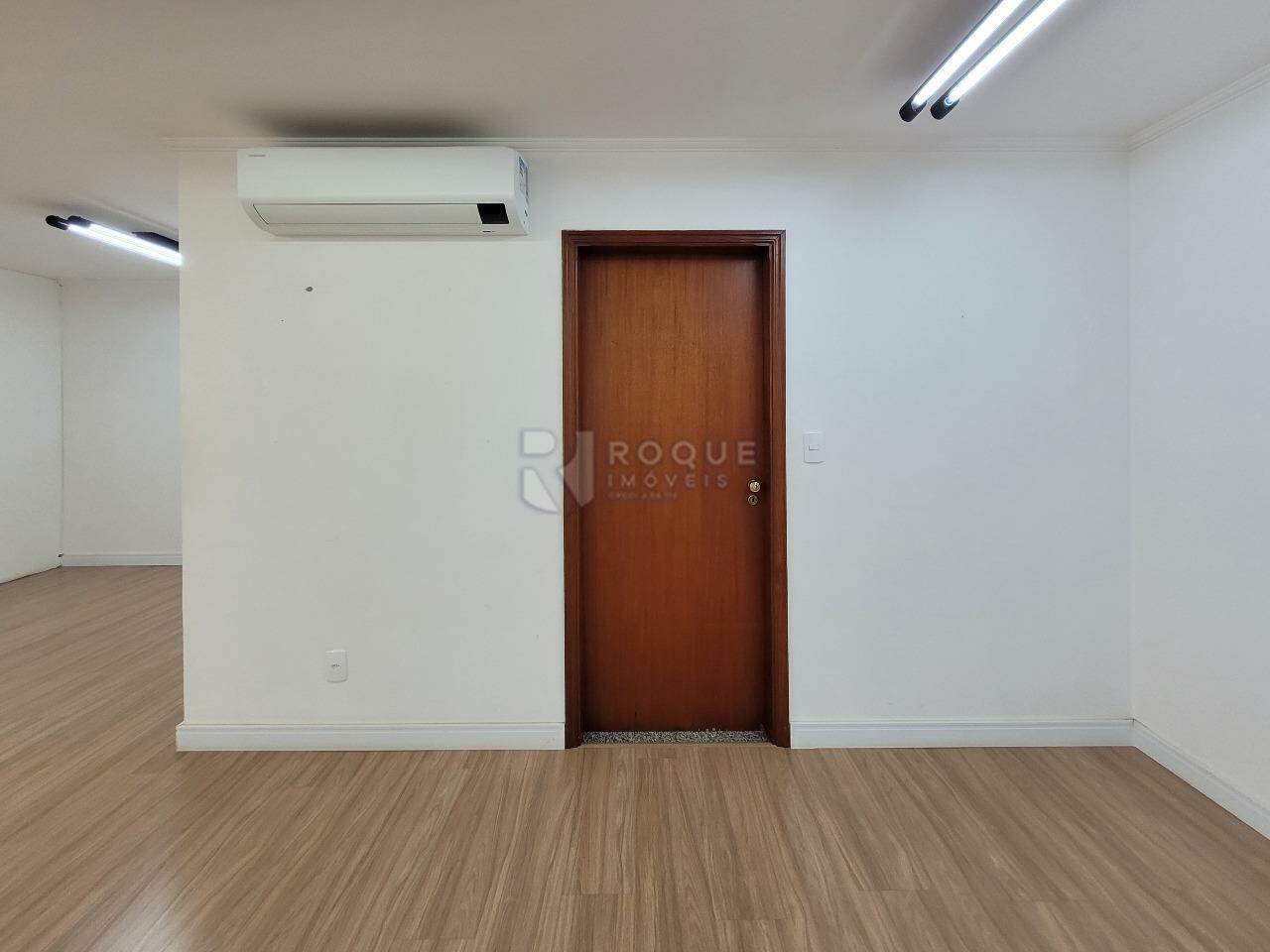 Salas/Conjuntos para aluguel no bairro Centro: Entrada sala 01