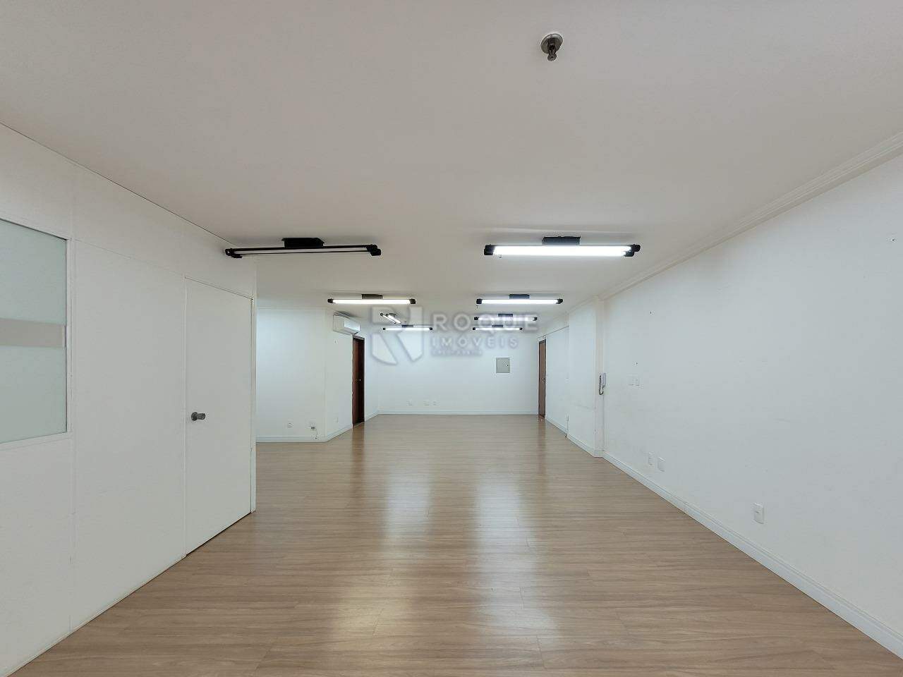 Salas/Conjuntos para aluguel no bairro Centro: Sala principal