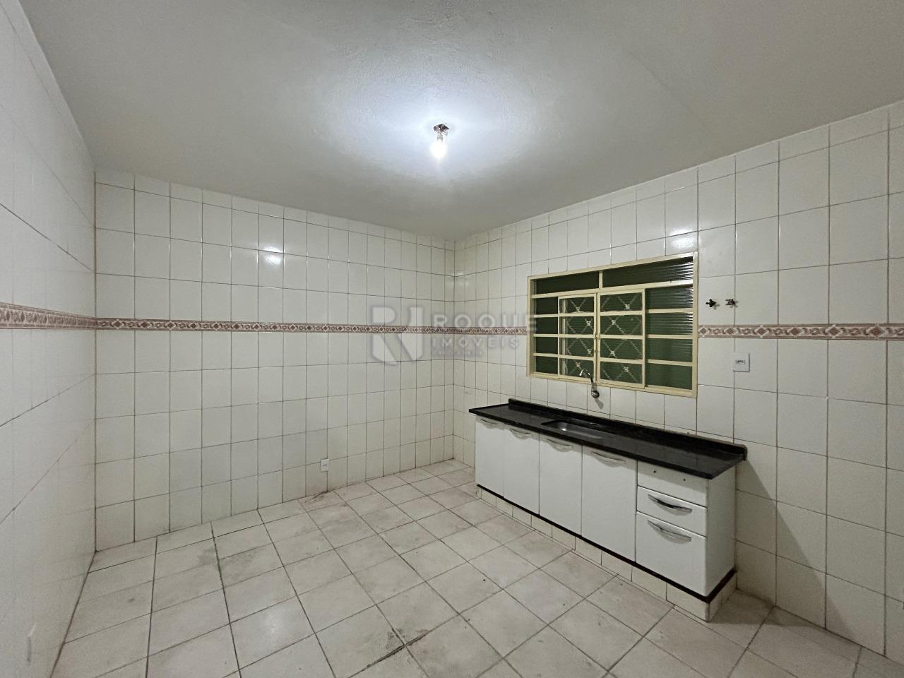Casa Residencial para aluguel no bairro Jardim das Laranjeiras: Cozinha