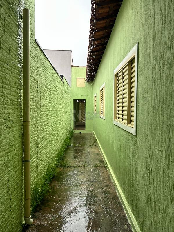 Casa Residencial para aluguel no bairro Jardim das Laranjeiras: Corredor 