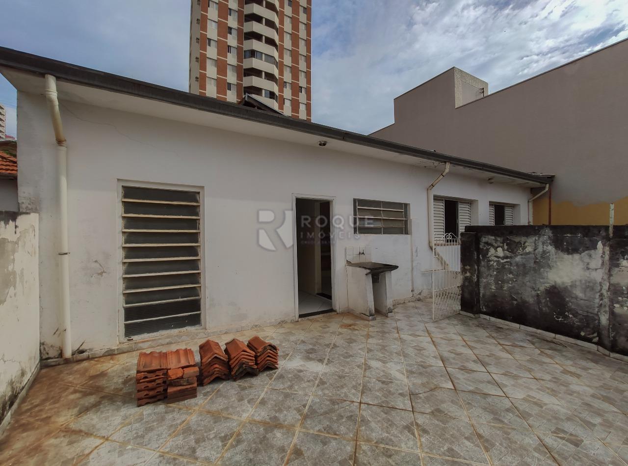 Casa Comercial para aluguel no bairro Centro: Área externa