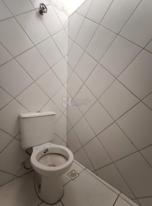 Casa Comercial para aluguel no bairro Centro: WC 1