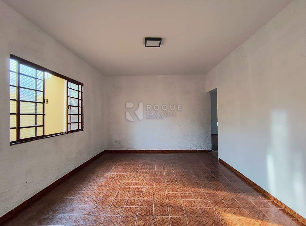 Casa Residencial para aluguel no bairro Jardim Esmeralda: Sala de jantar outra vista