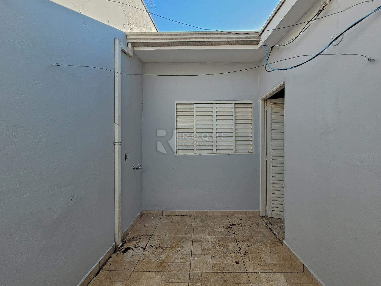 Casa Residencial para aluguel no bairro Jardim São Paulo: Quintal