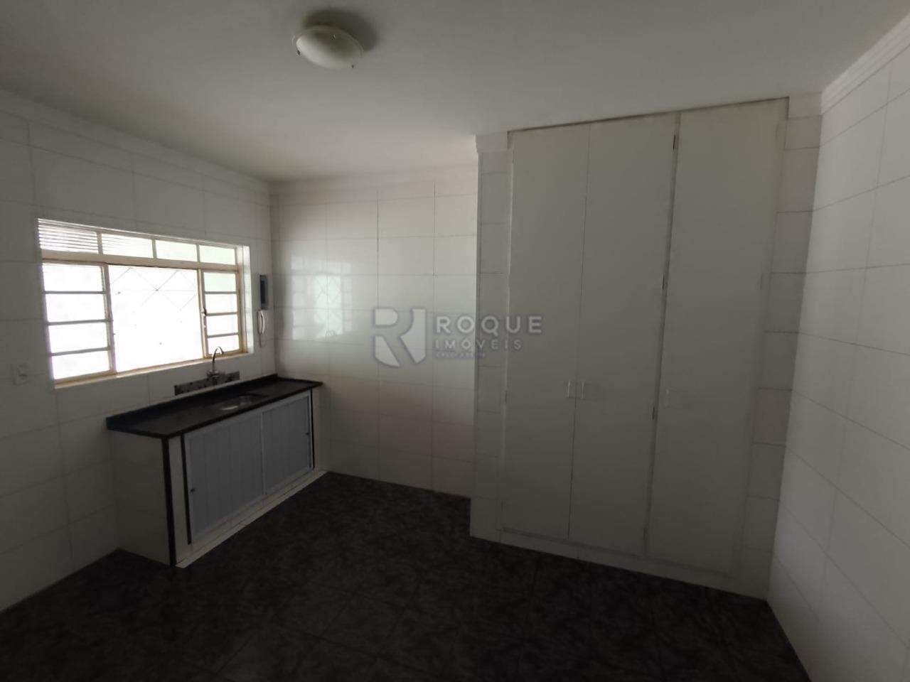 Casa Residencial para aluguel no bairro Parque Residencial Aeroporto: 