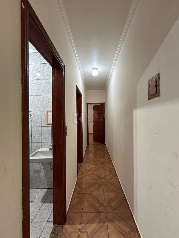 Casa Residencial para aluguel no bairro Jardim Residencial Roseira: Hall 