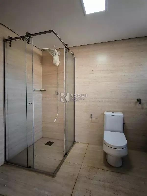 Casa em condomínio para aluguel no bairro Parque São Bento: WC Externo