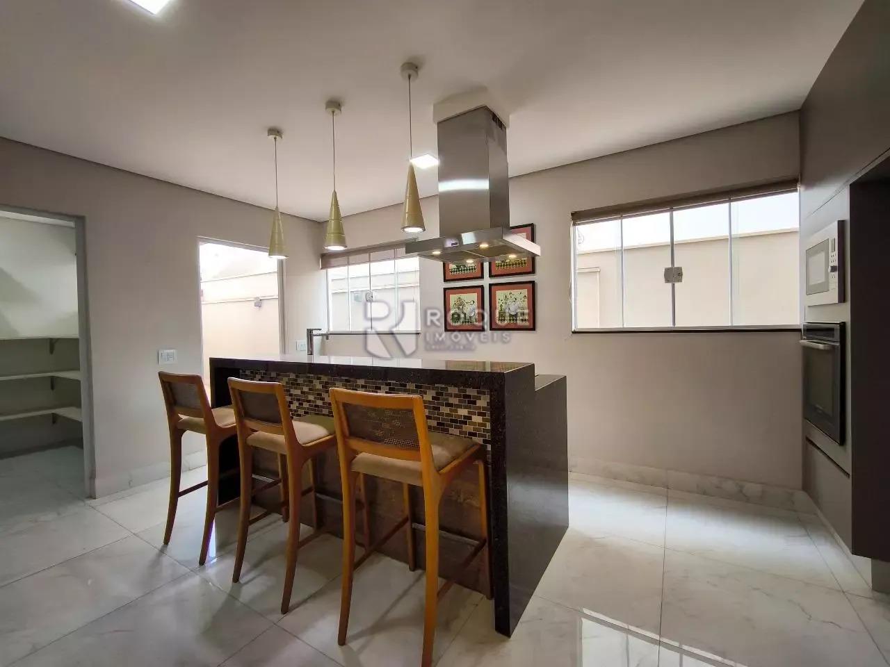 Casa em condomínio para aluguel no bairro Parque São Bento: Cozinha