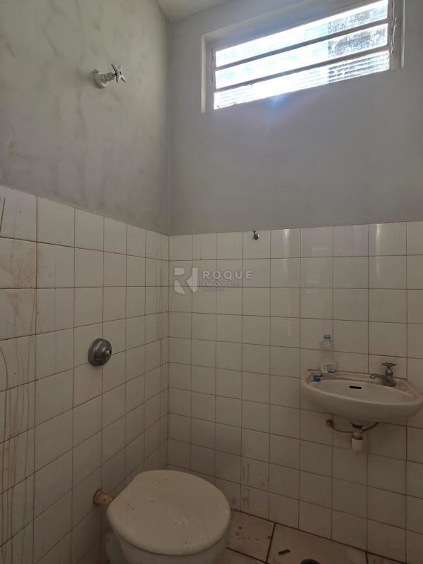 Salas/Conjuntos para aluguel no bairro Centro: WC Social 