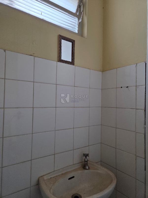 Salas/Conjuntos para aluguel no bairro Centro: WC Social