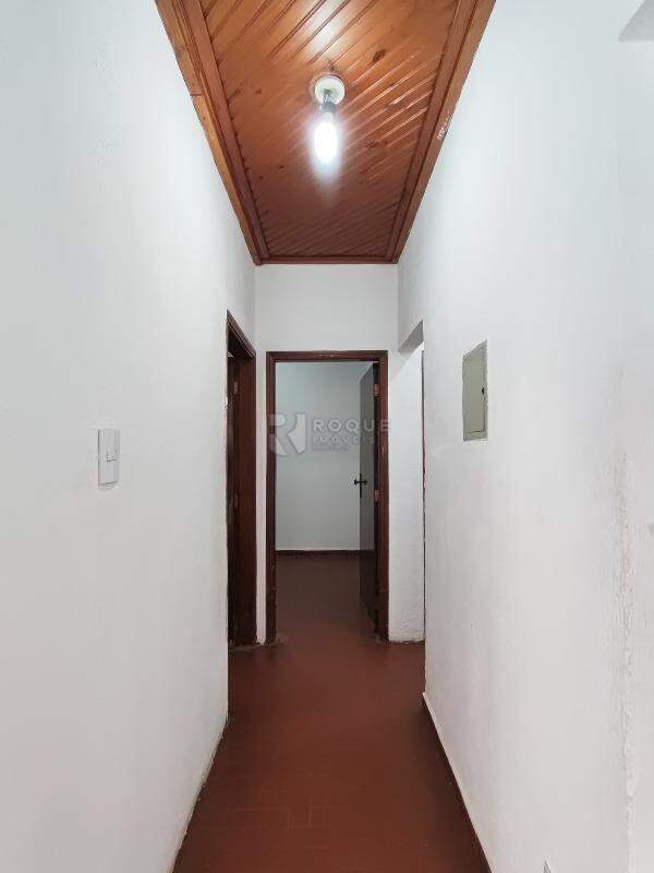Casa Residencial para aluguel no bairro Jardim Morro Azul: Corredor