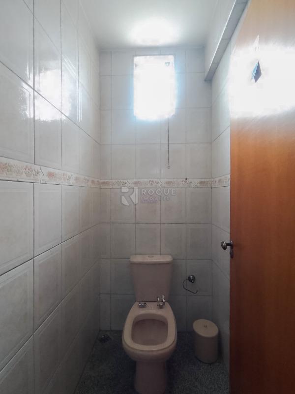 Salas/Conjuntos para aluguel no bairro Centro: WC 01 Salas 2° Piso superior