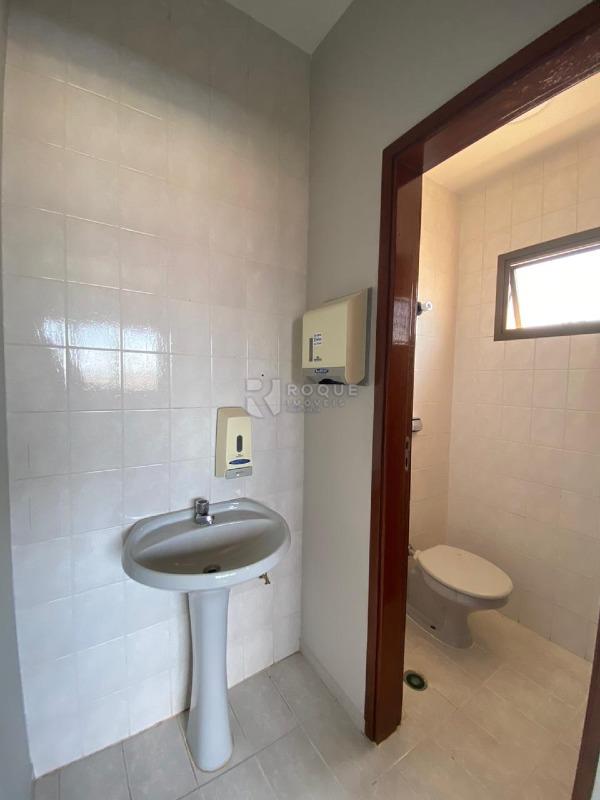 Salas/Conjuntos para aluguel no bairro Vila Claudia: WC