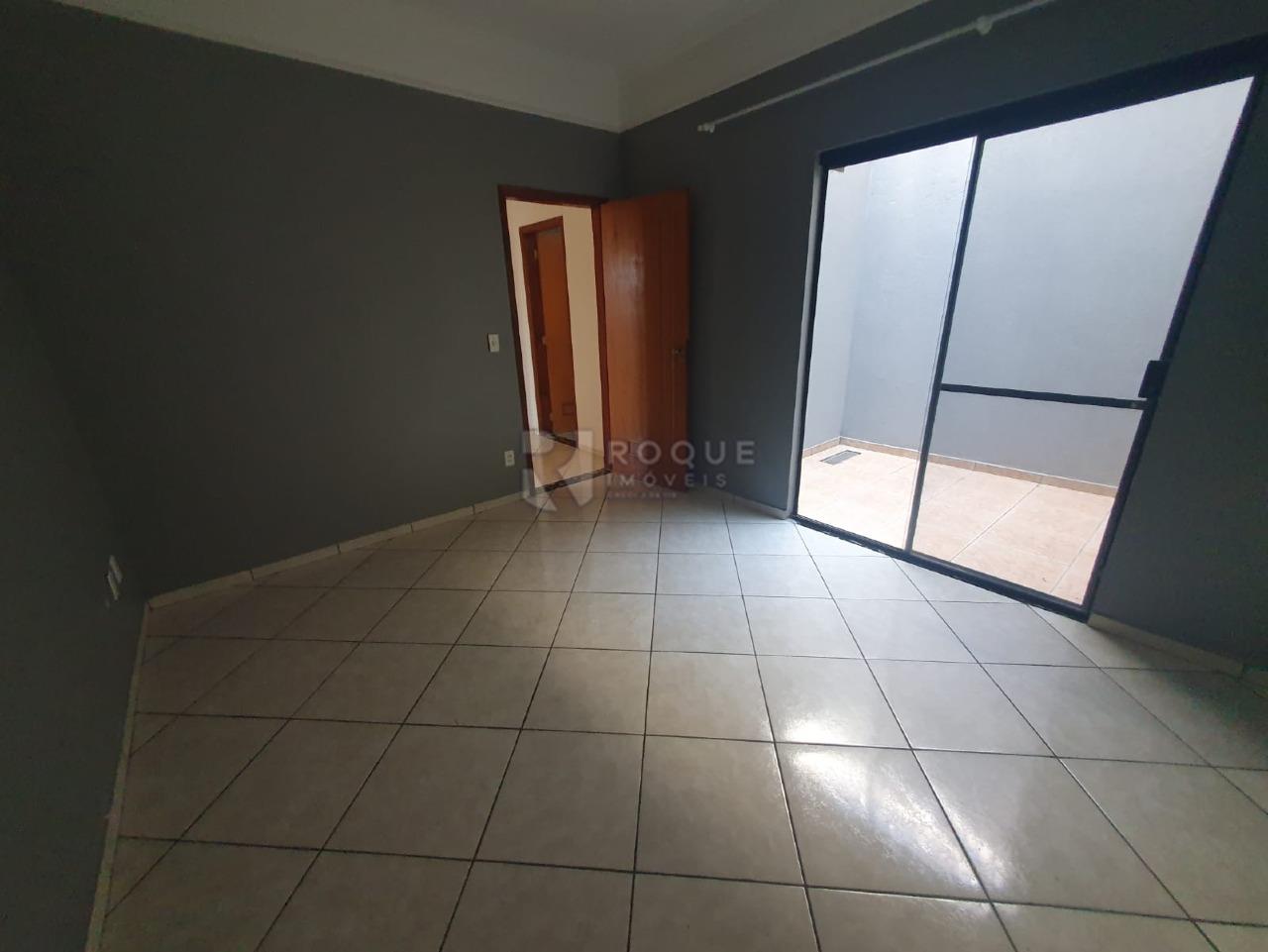 Casa Residencial para aluguel no bairro Jardim Caieira: Dormitório 2 jardim de inverno 