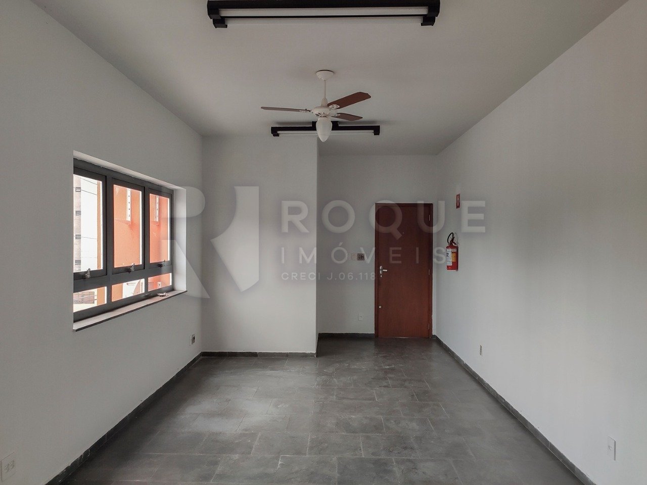 Salas/Conjuntos para aluguel no bairro Boa Vista: Sala