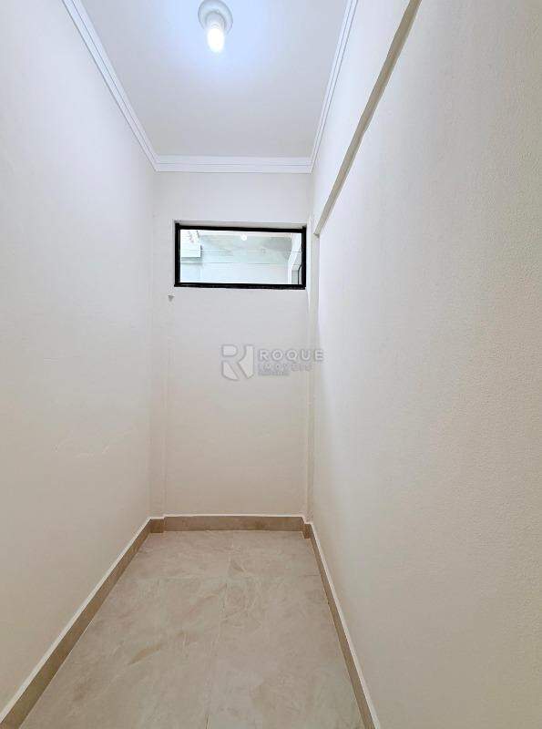 Casa Residencial para aluguel no bairro Jardim Nossa Senhora de Fátima: Despensa
