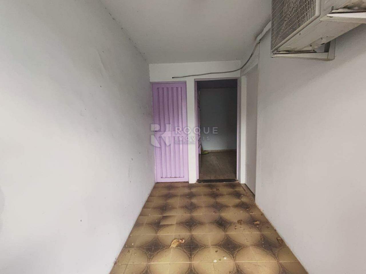 Casa Residencial para aluguel no bairro Vila Claudia: Hall