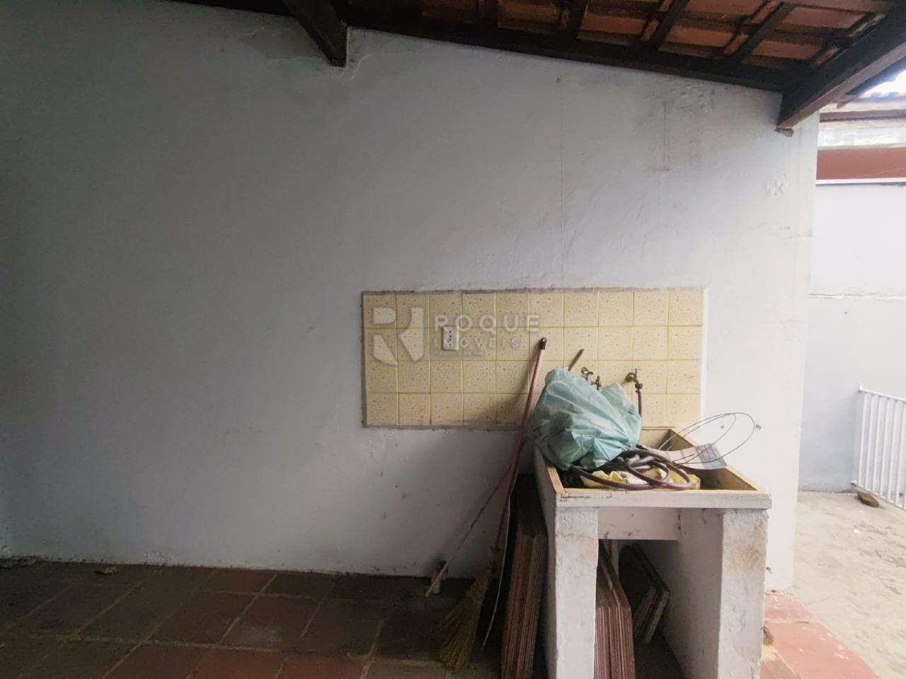 Casa Residencial para aluguel no bairro Vila Claudia: Lavanderia
