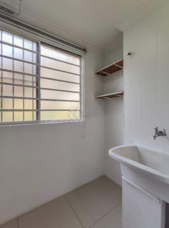 Apartamento para aluguel no bairro Vila Paulista: Área de serviço