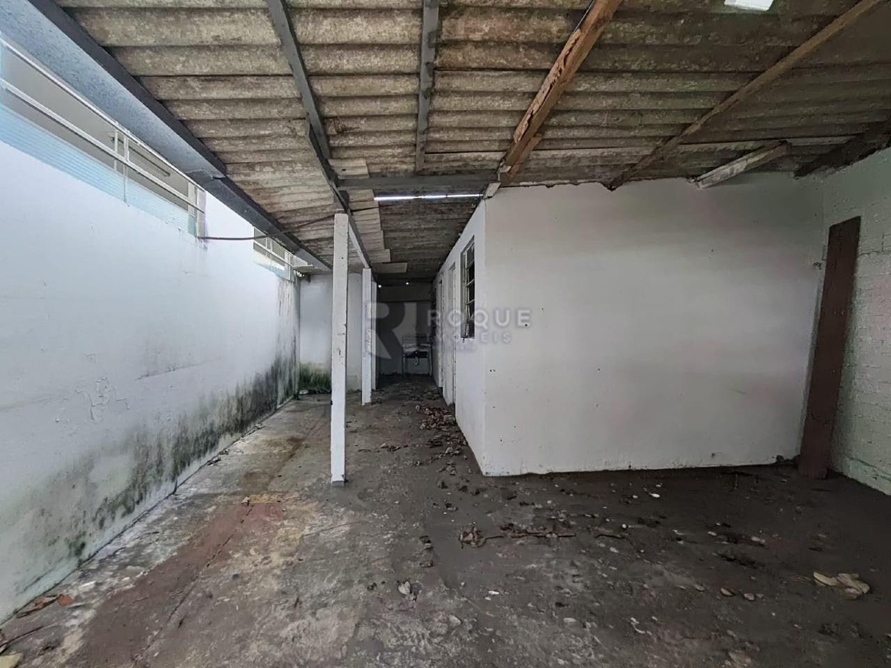 Salas/Conjuntos para aluguel no bairro Parque Residencial Aeroporto: Garagem 